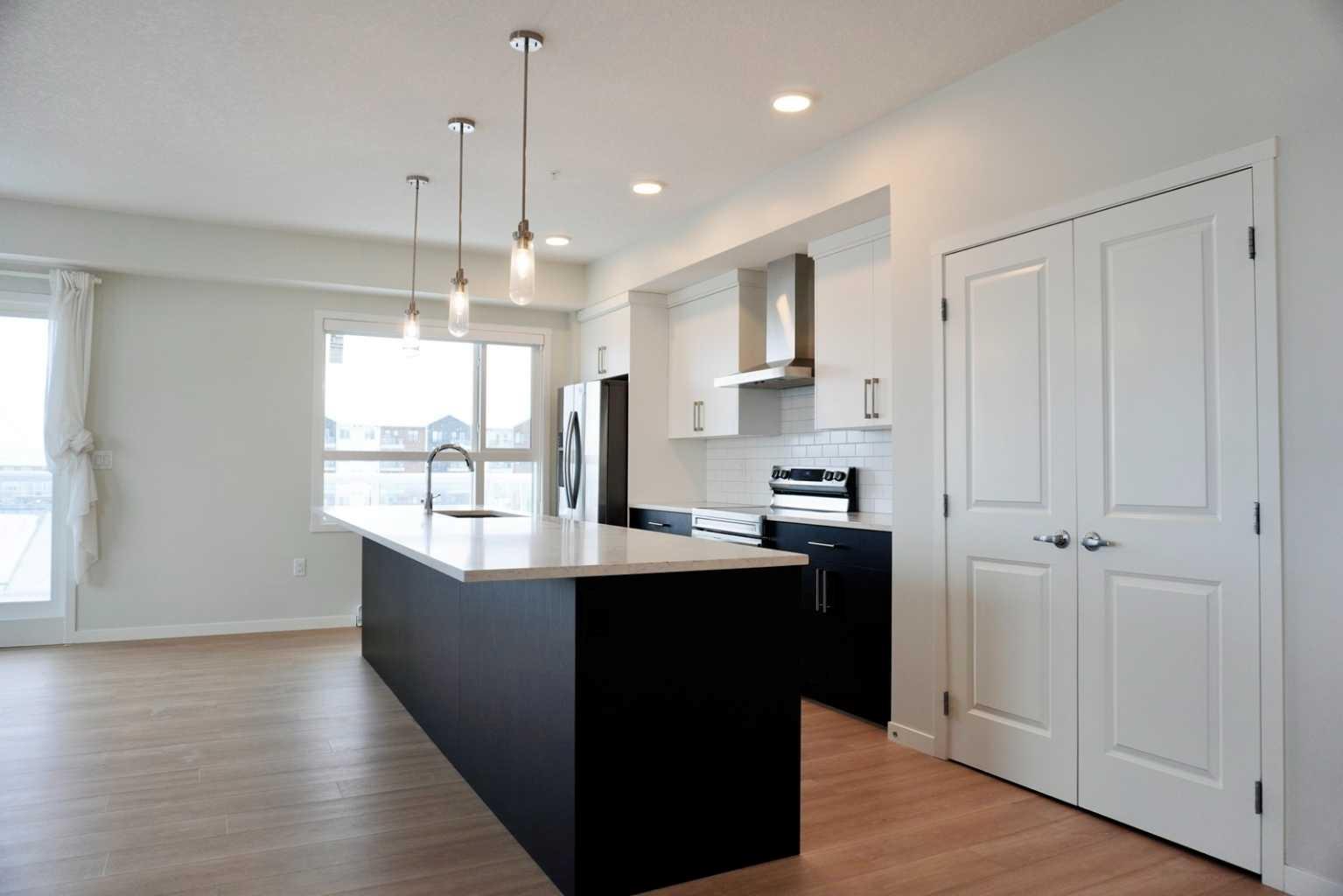 80 Carrington Plaza NW 404