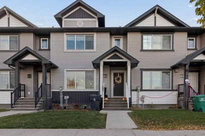 296 Mildred Dobbs Boulevard N Lethbridge AB T1H 7E3