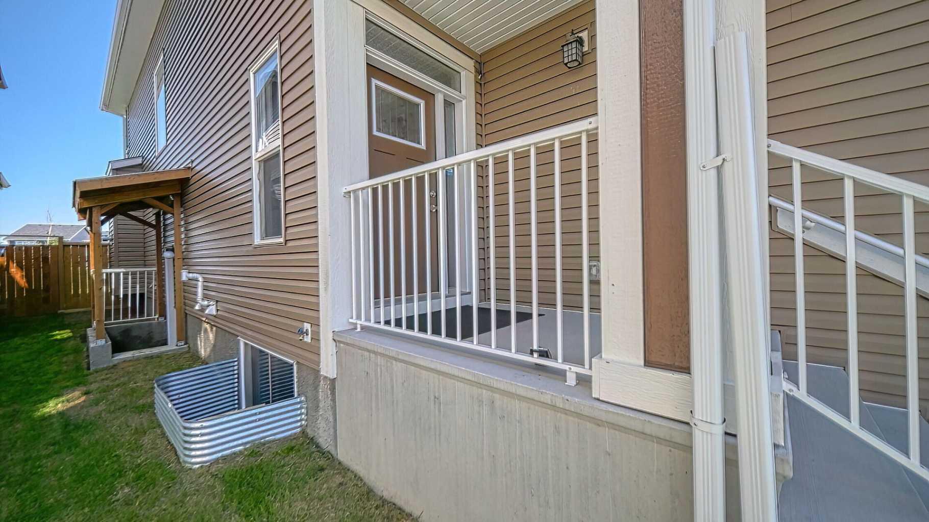 189 Carringsby Way NW