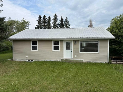 Photo of 126 3rd Street W, St. Walburg, SK S0M 2T0 (MLS # A2339007)
