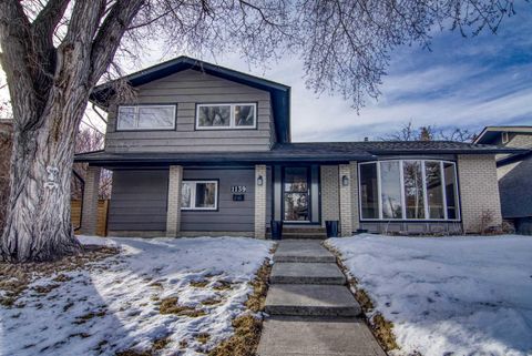1139 Lake Sylvan Drive SE Calgary AB T2J 2P9