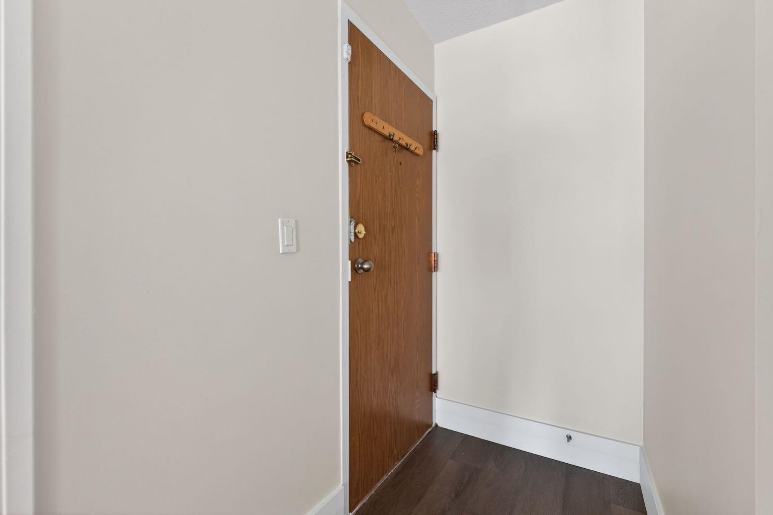 335 Garry Crescent NE 315