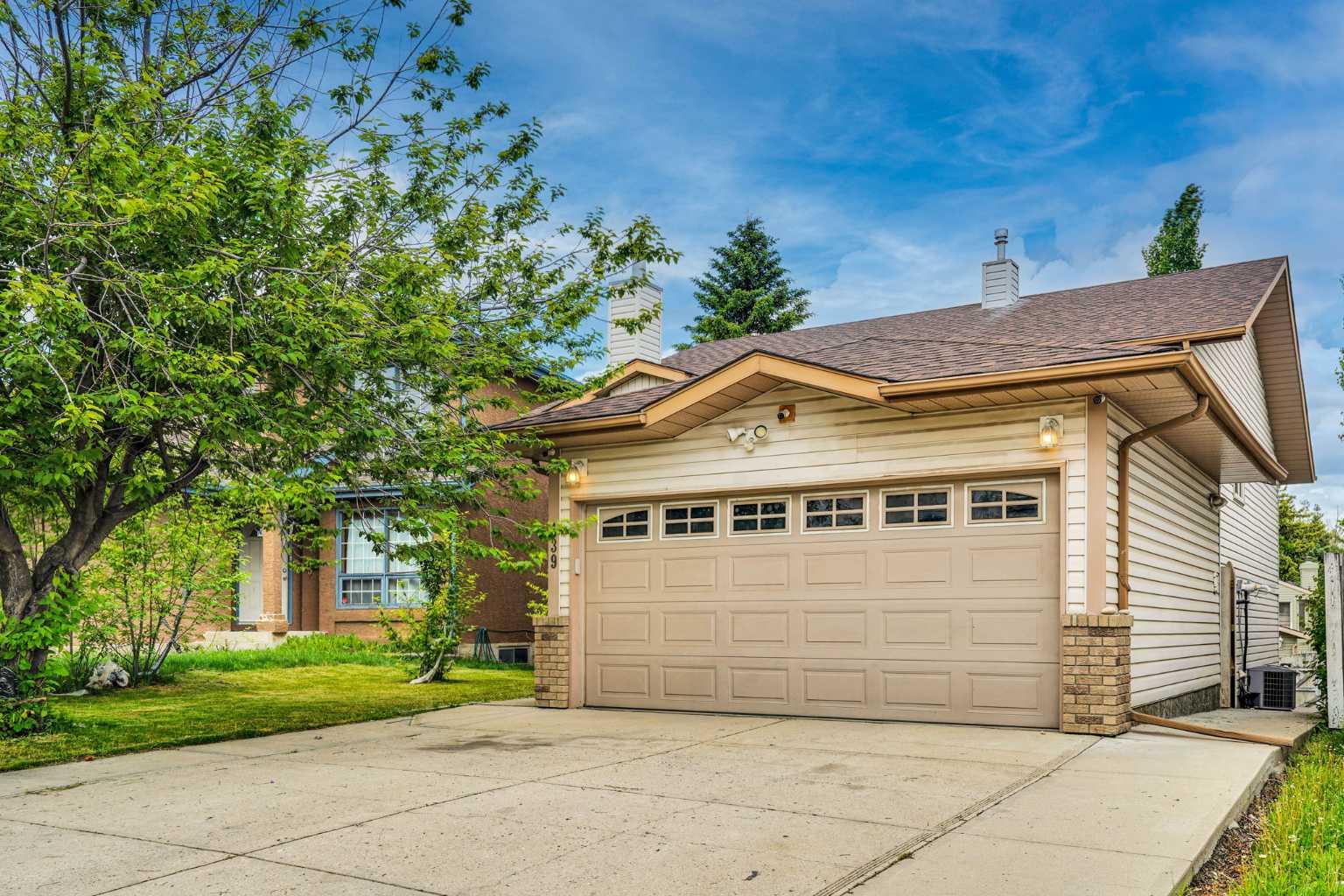 139 Harvest Glen Rise NE