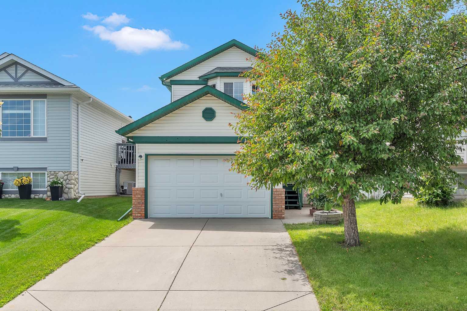 15 Harvest Rose Circle NE