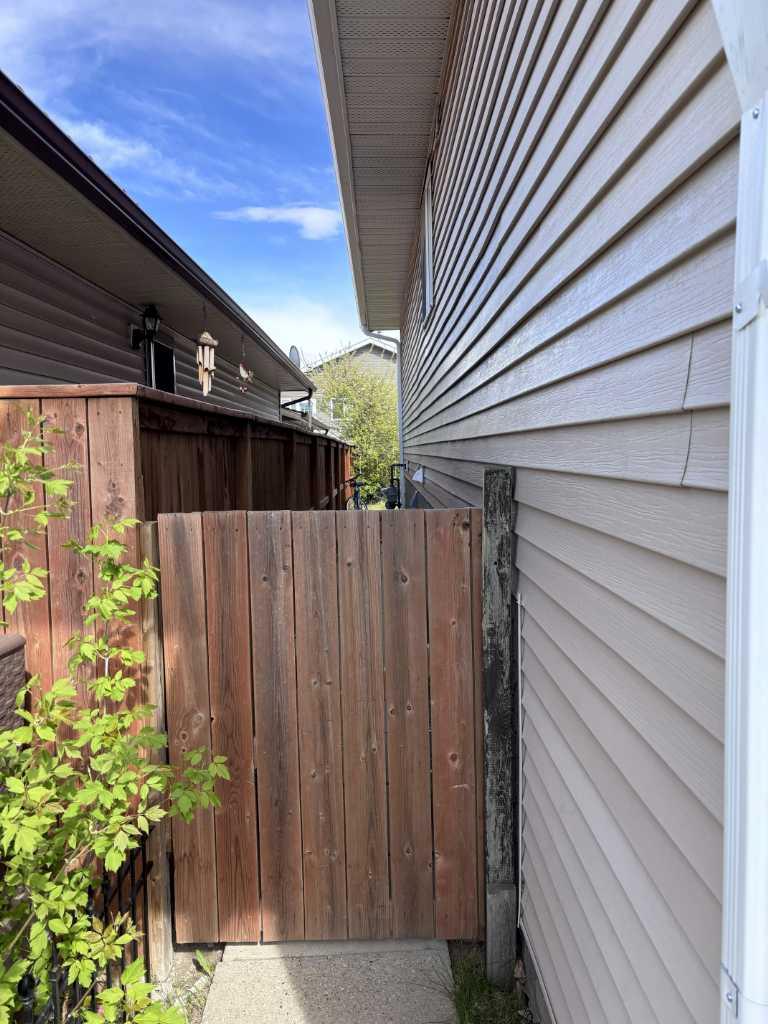 170 Martindale Drive NE