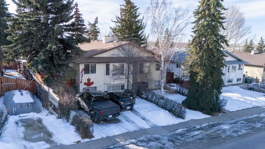 Photo of 1206 Allen Street SE, Airdrie, AB T4B 1B6 (MLS # A2292868)