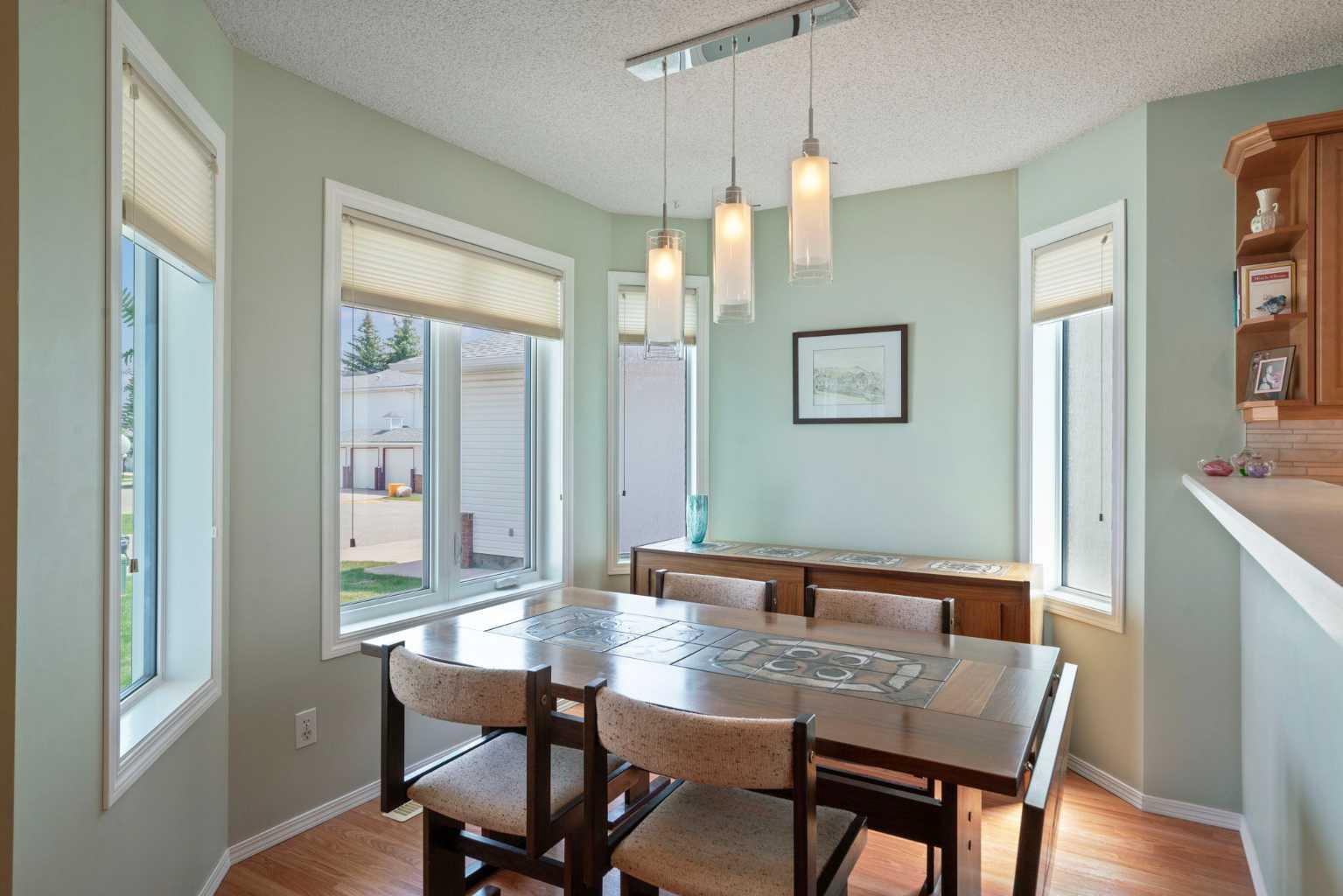 79 Scenic Gardens NW