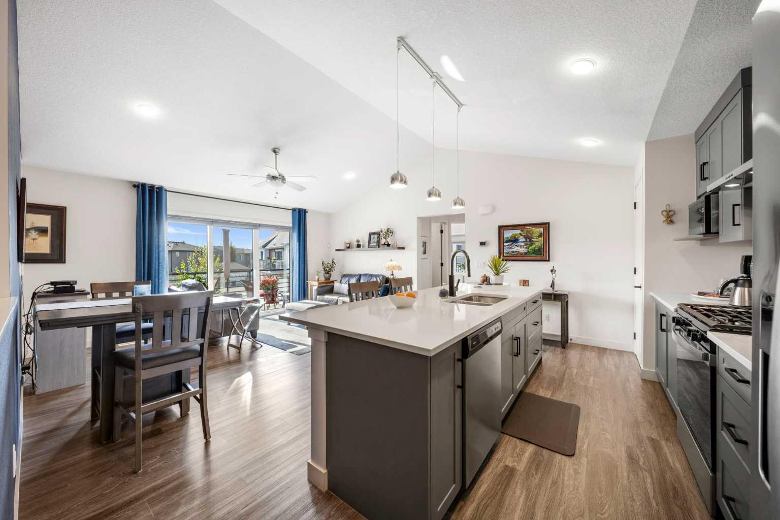 100 Walgrove Court SE 3110