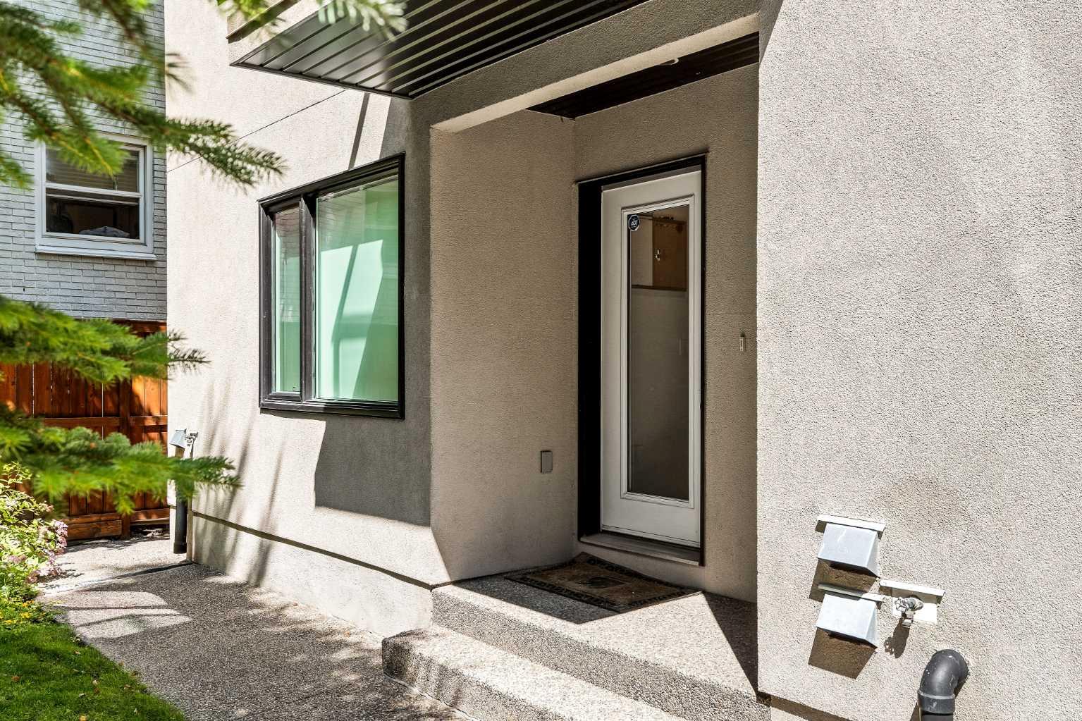 1720 12 Street SW 105
