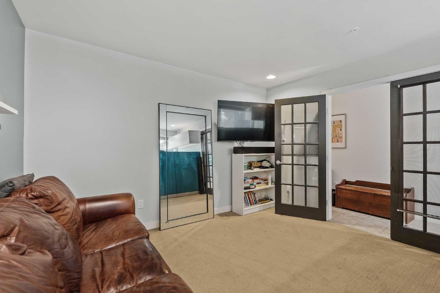 1720 12 Street SW 105