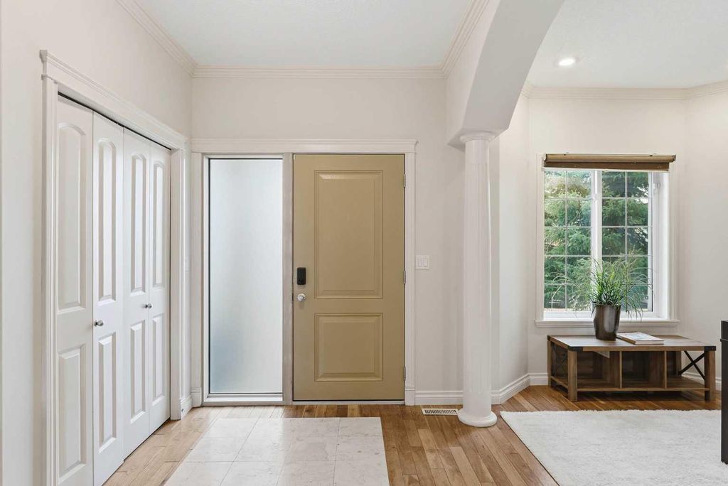 Photo of 507 17 Avenue NW, Calgary, AB T2M 0N4 (MLS # A2306356)