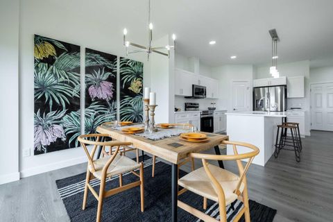 300 Edgefield Close Strathmore AB T1P 2H9