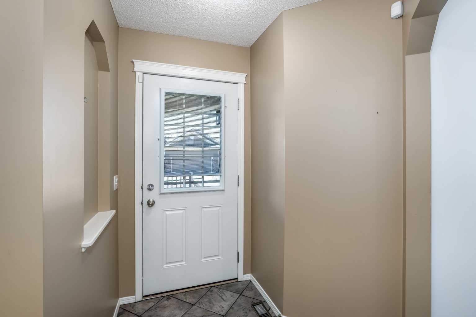 22 Glensummit Close