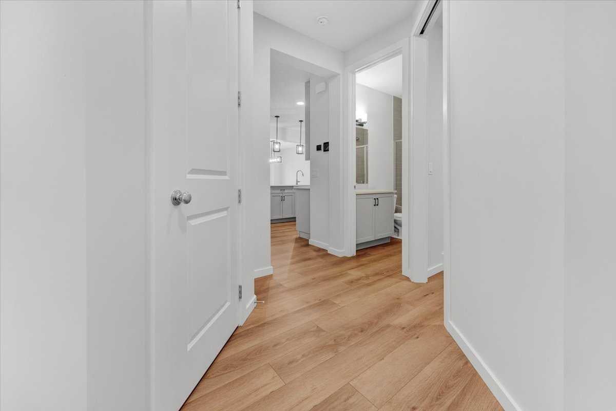 75 Versant Rise SW
