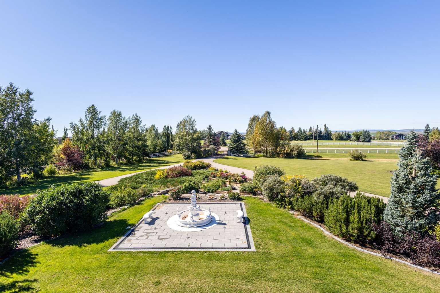 262016 Eden Park View W