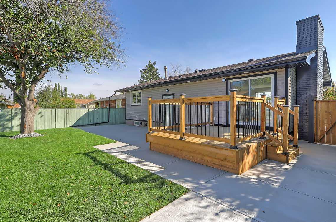 1272 Hunterburn Crescent NW