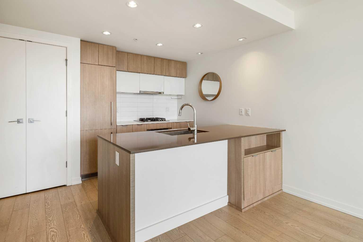 128 2 Street SW 1205