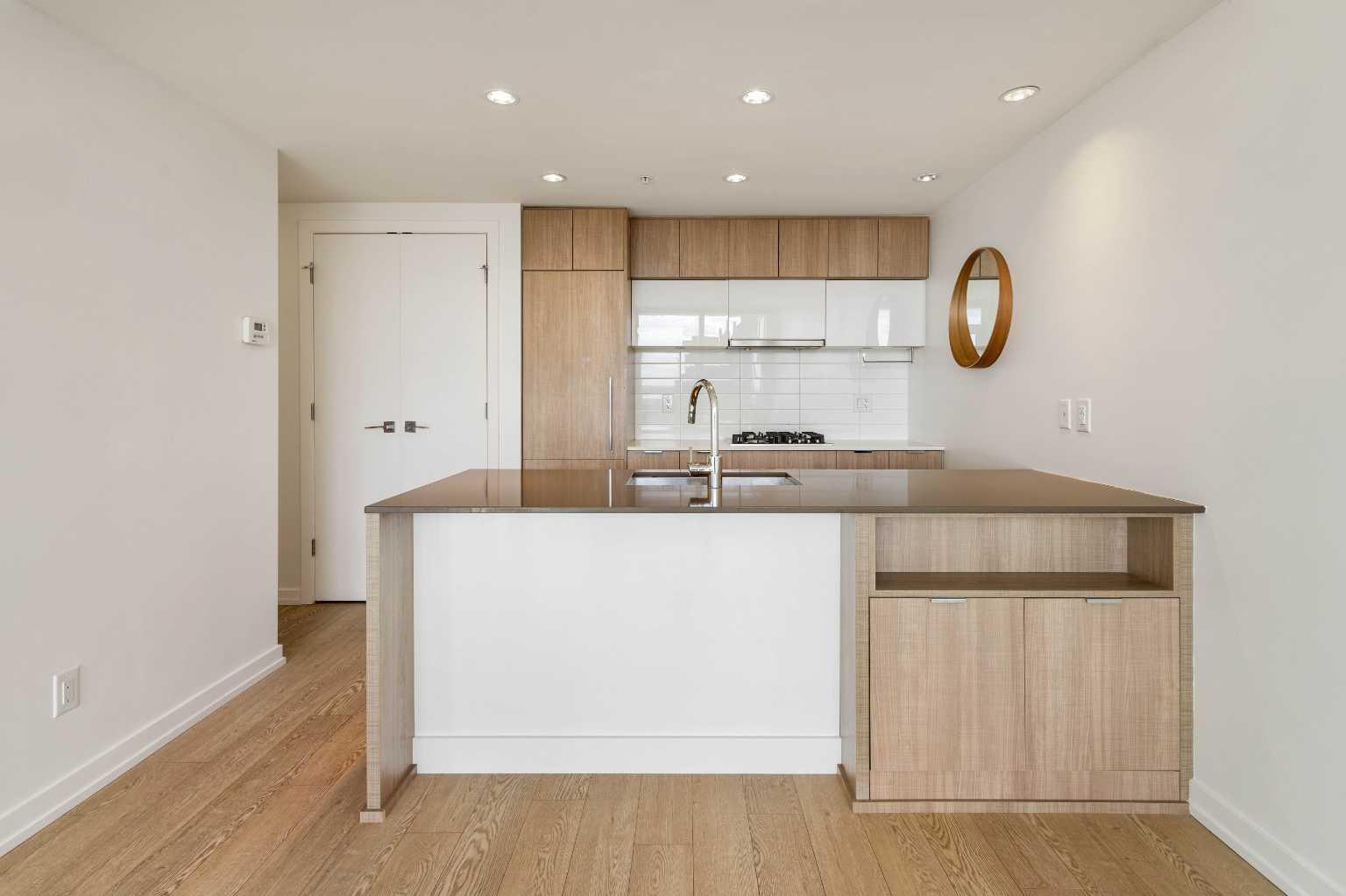 128 2 Street SW 1205