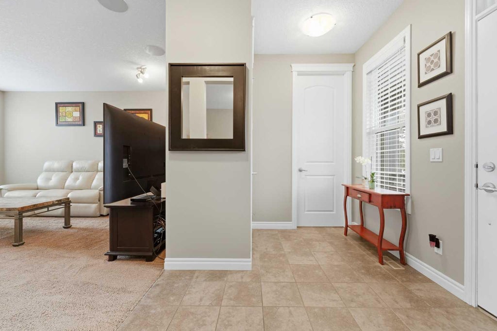 Photo of 177 Cranarch Place SE, Calgary, AB T3M 0W6 (MLS # A2340806)
