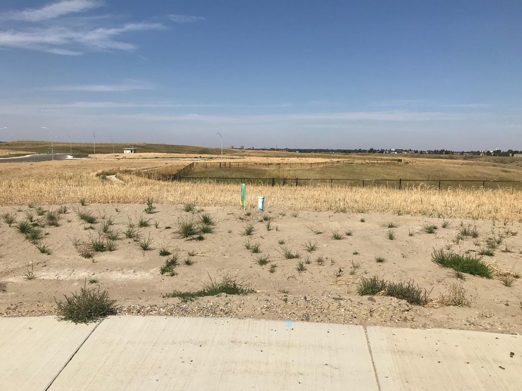 Photo of 604 Gold Canyon Cove S, Lethbridge, AB T1K 8J1 (MLS # A1037846)