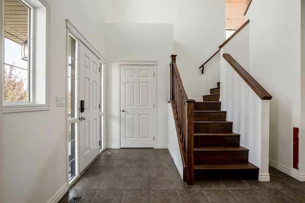 Photo of 134 Prestwick Terrace SE, Calgary, AB T2Z 0H5 (MLS # A2339586)