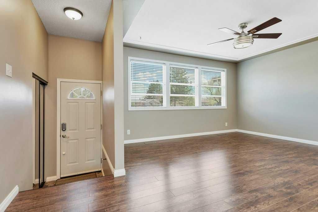 Photo of 8 Forest Close, Red Deer, AB T4N 4Z7 (MLS # A2310988)