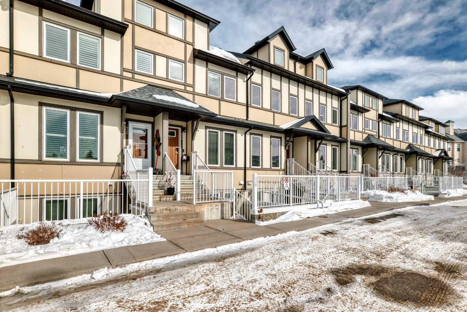 50 Westland Road 424
