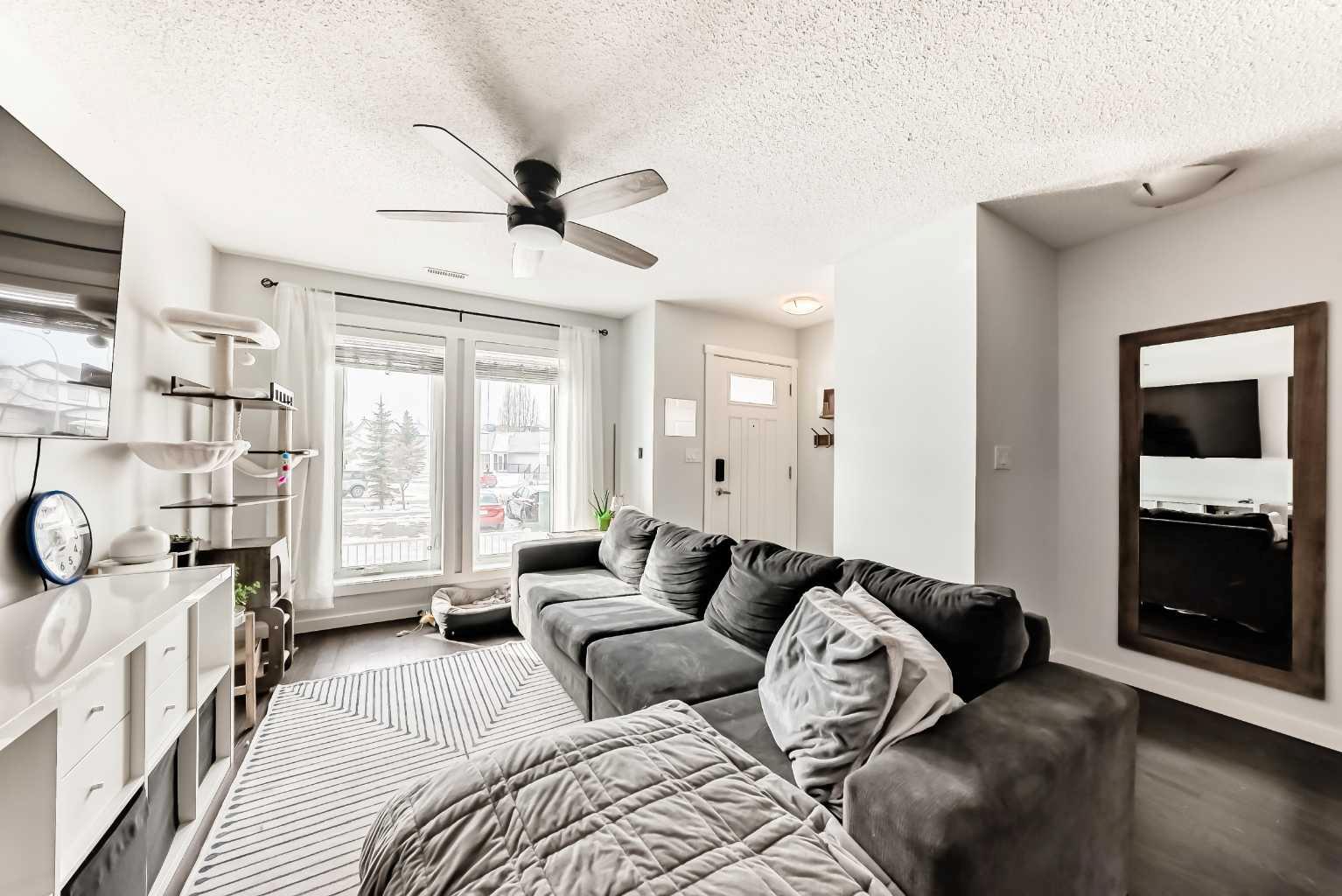 50 Westland Road 424