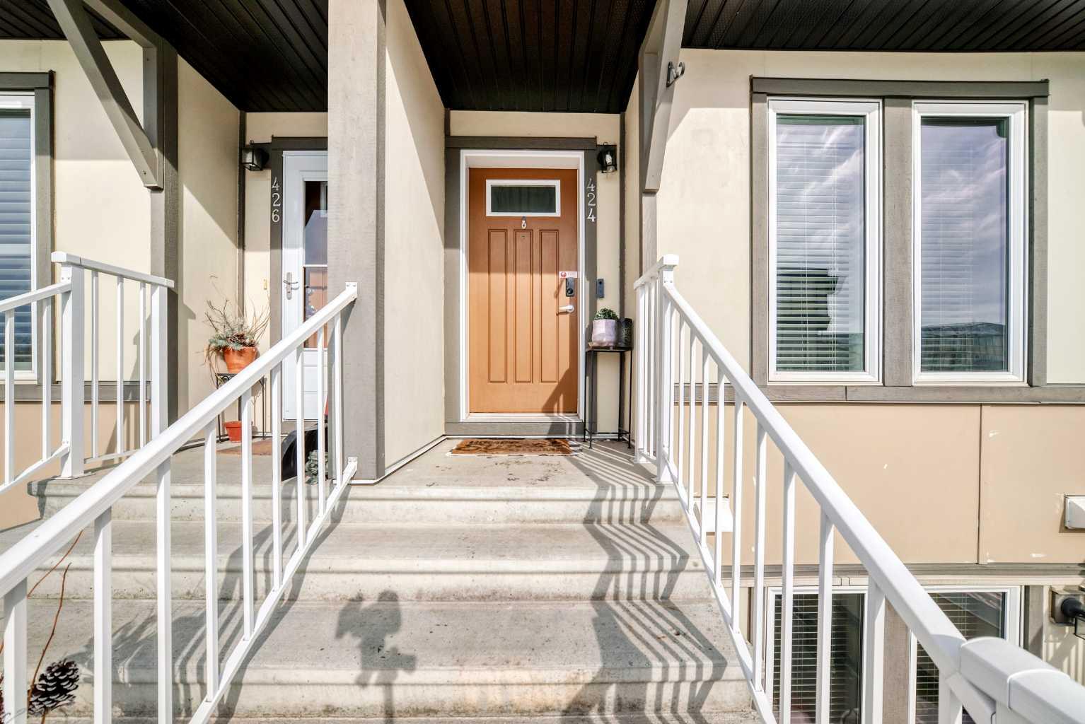 50 Westland Road 424