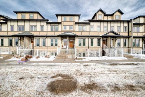 Photo of 50 Westland Road #424, Okotoks, AB T1S 2G4 (MLS # A2315618)