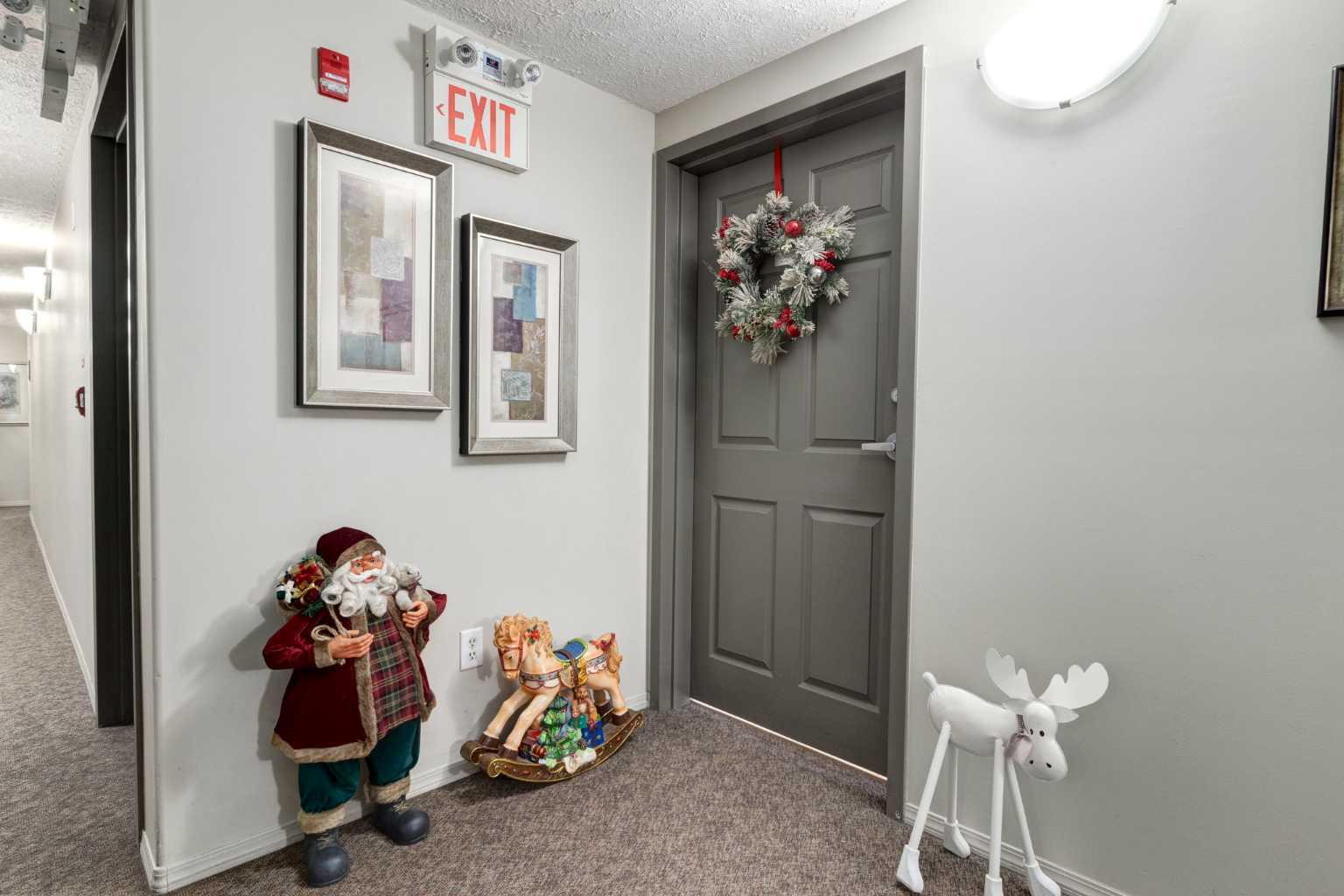 99 WESTVIEW Drive 406