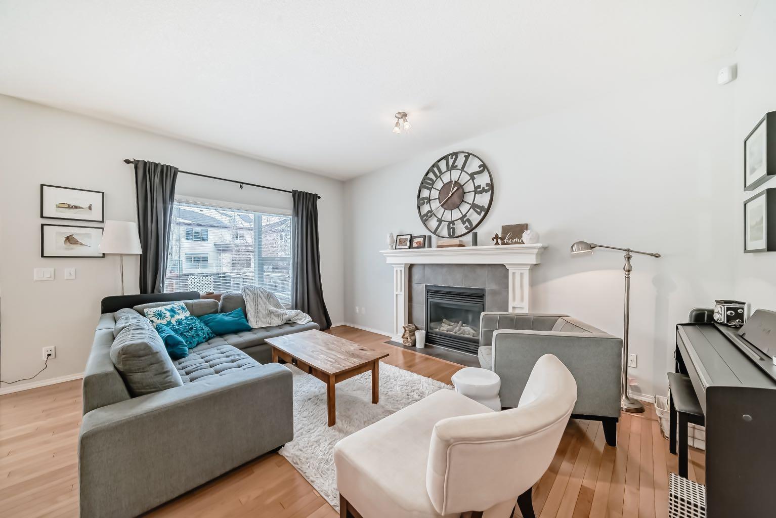 936 Copperfield Boulevard SE