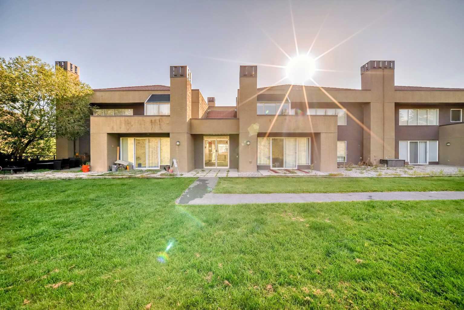 305 Village Mews SW 10