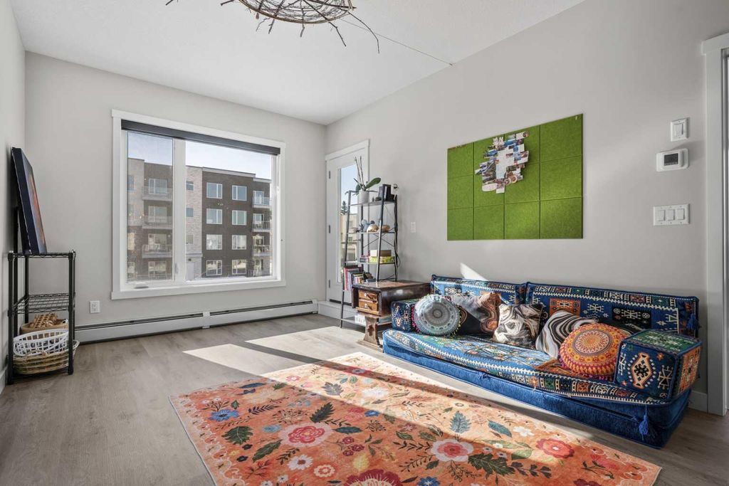 Photo of 660 Shawnee Square SW #210, Calgary, AB T2Y 0X6 (MLS # A2282647)