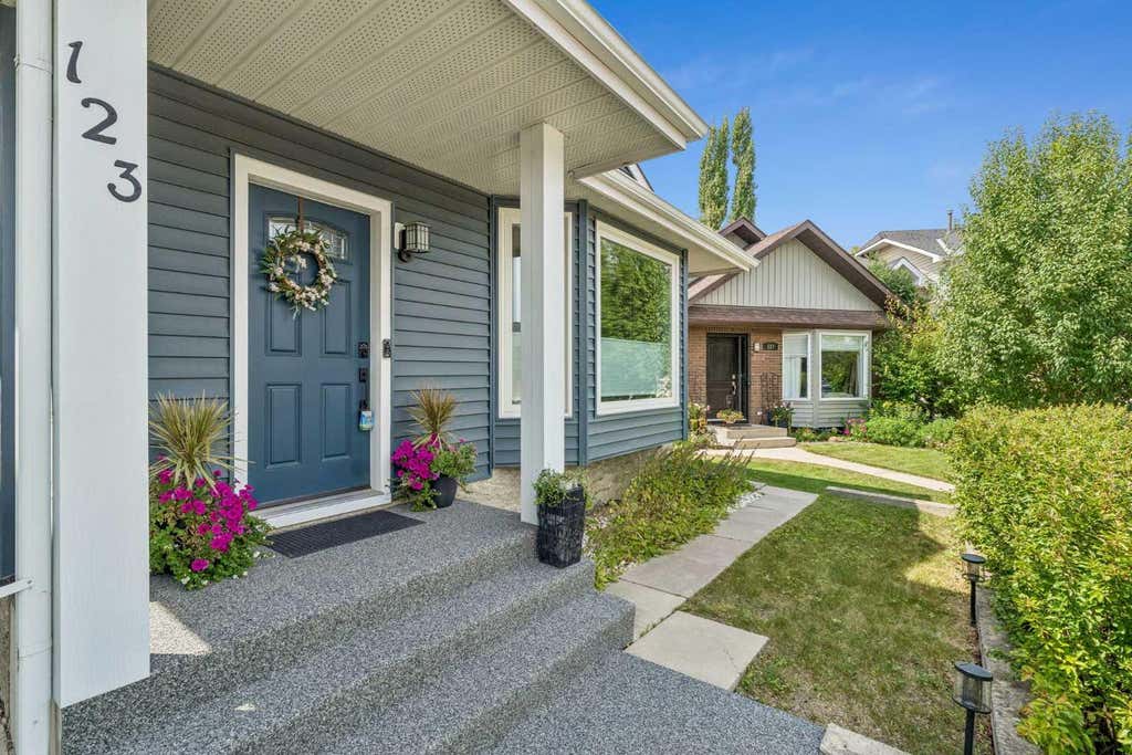 Photo of 123 Riverbrook Road SE, Calgary, AB T2C 3P4 (MLS # A2333600)