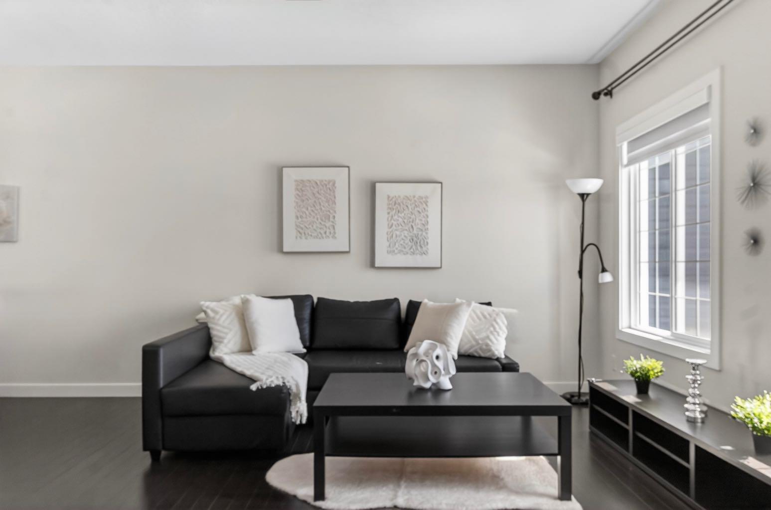 258 Redstone Drive NE