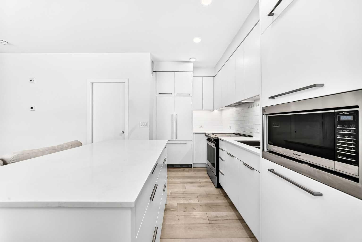 3125 39 Street NW 115