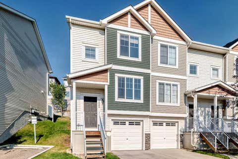 Photo of 152 Pantego Lane NW, Calgary, AB T3K 0T1 (MLS # A2338088)
