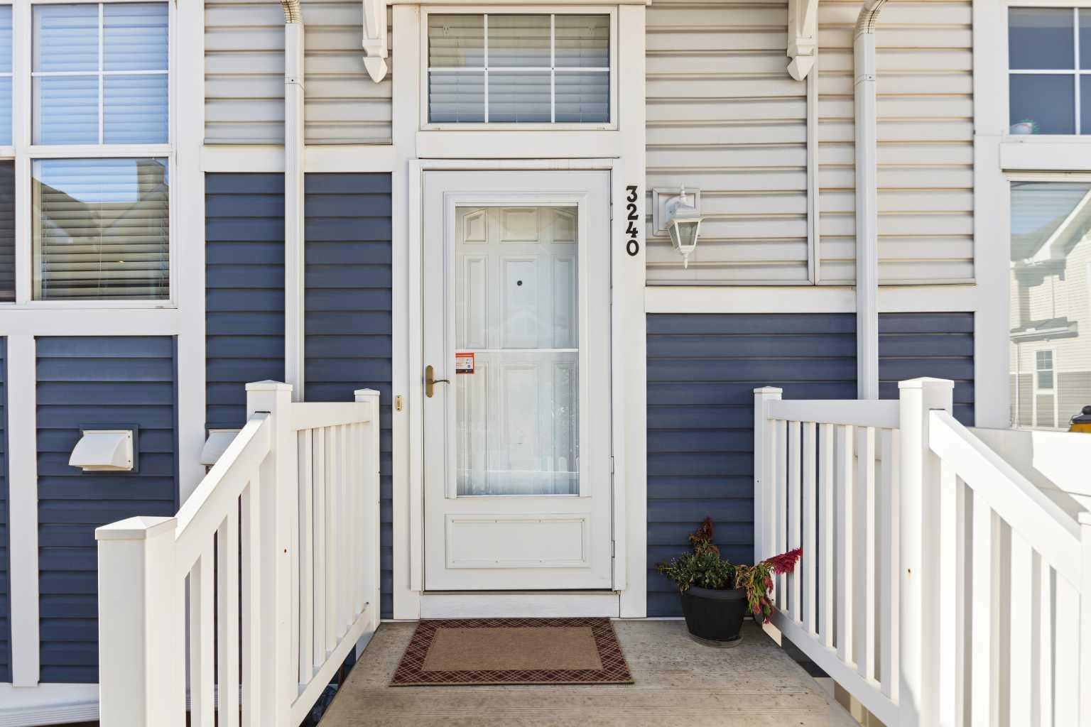 3240 New Brighton Gardens SE