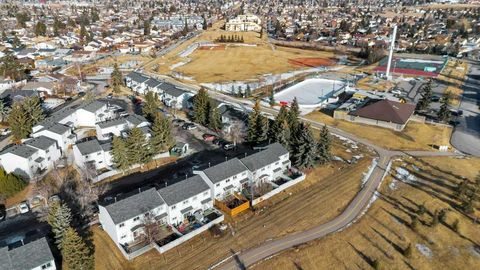 Photo of 131 Templehill Drive NE #29, Calgary, AB T2Y 4T1 (MLS # A2287409)