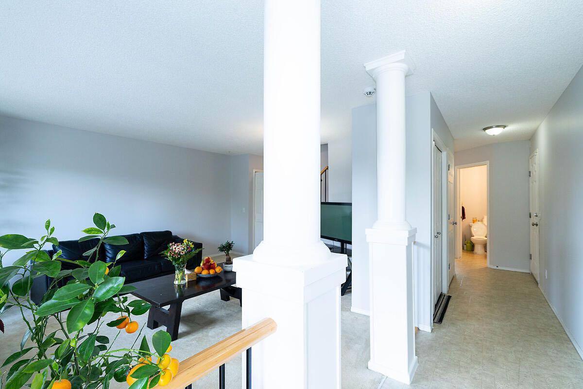 950 Arbour Lake Road NW 102