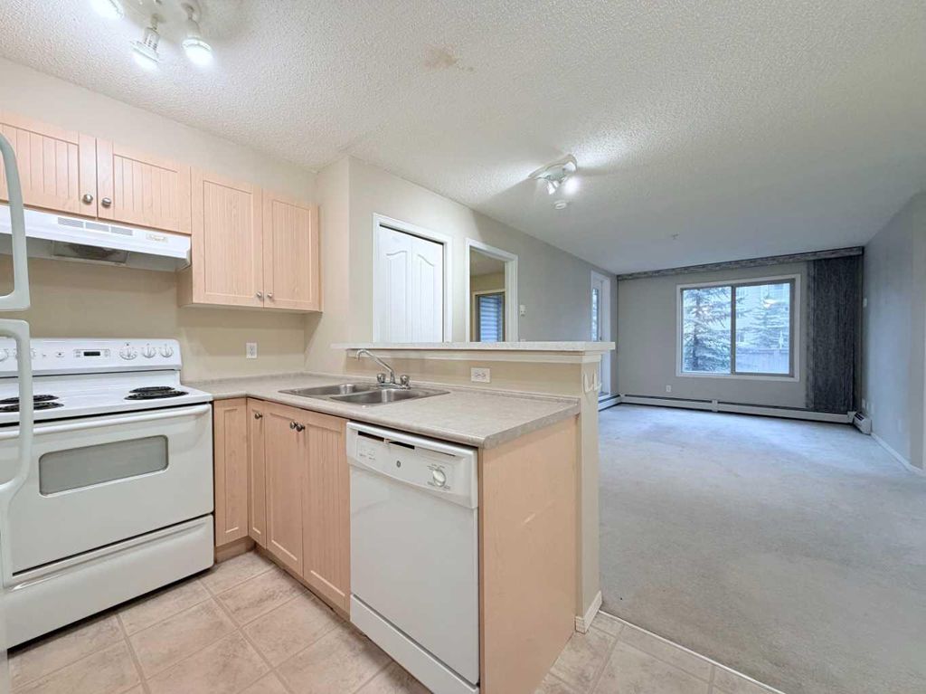 Photo of 8 Bridlecrest Drive SW #2139, Calgary, AB T2Y 0H7 (MLS # A2316983)