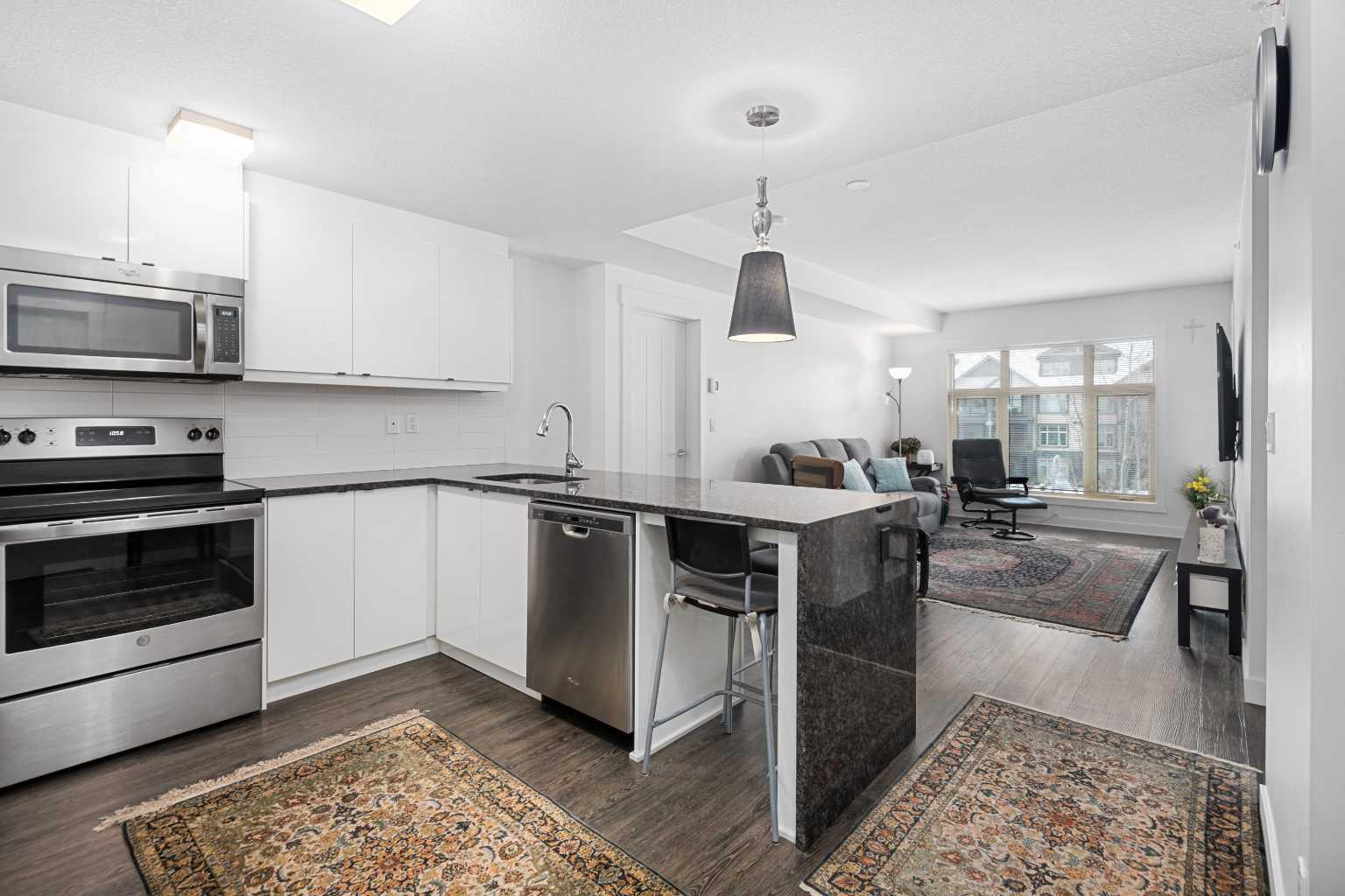 45 Aspenmont Heights SW 305