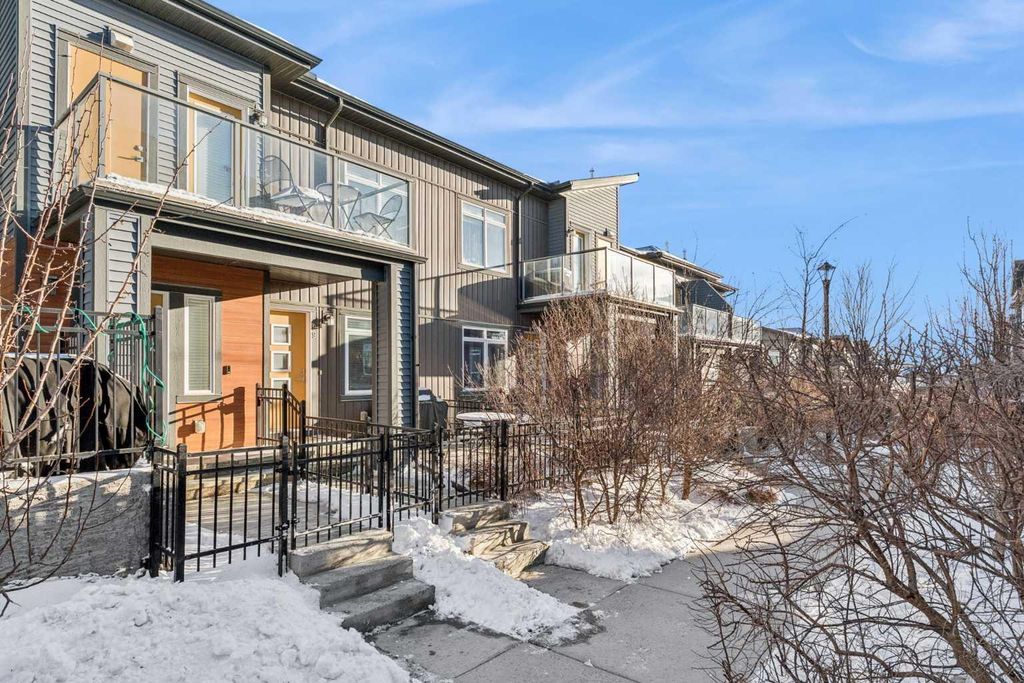Photo of 99 Sage Bluff Circle NW, Calgary, AB T3R 1T5 (MLS # A2292450)