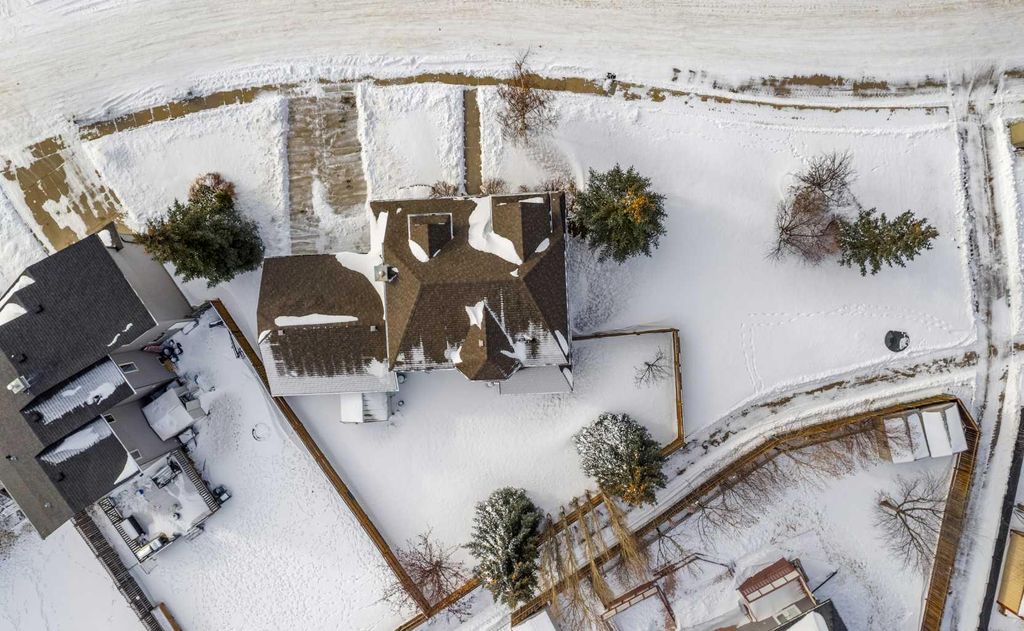 Photo of 763 Stonehaven Drive, Carstairs, AB T0M 0N0 (MLS # A2286550)