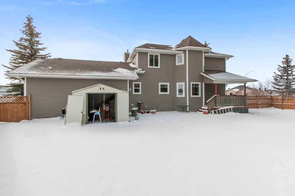 Photo of 763 Stonehaven Drive, Carstairs, AB T0M 0N0 (MLS # A2286550)