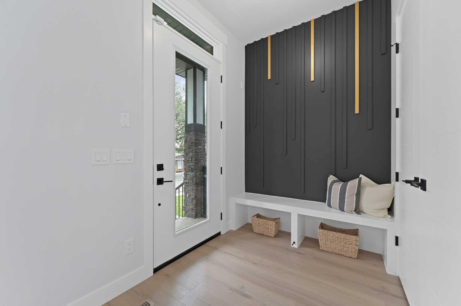 107 Hartford Road NW