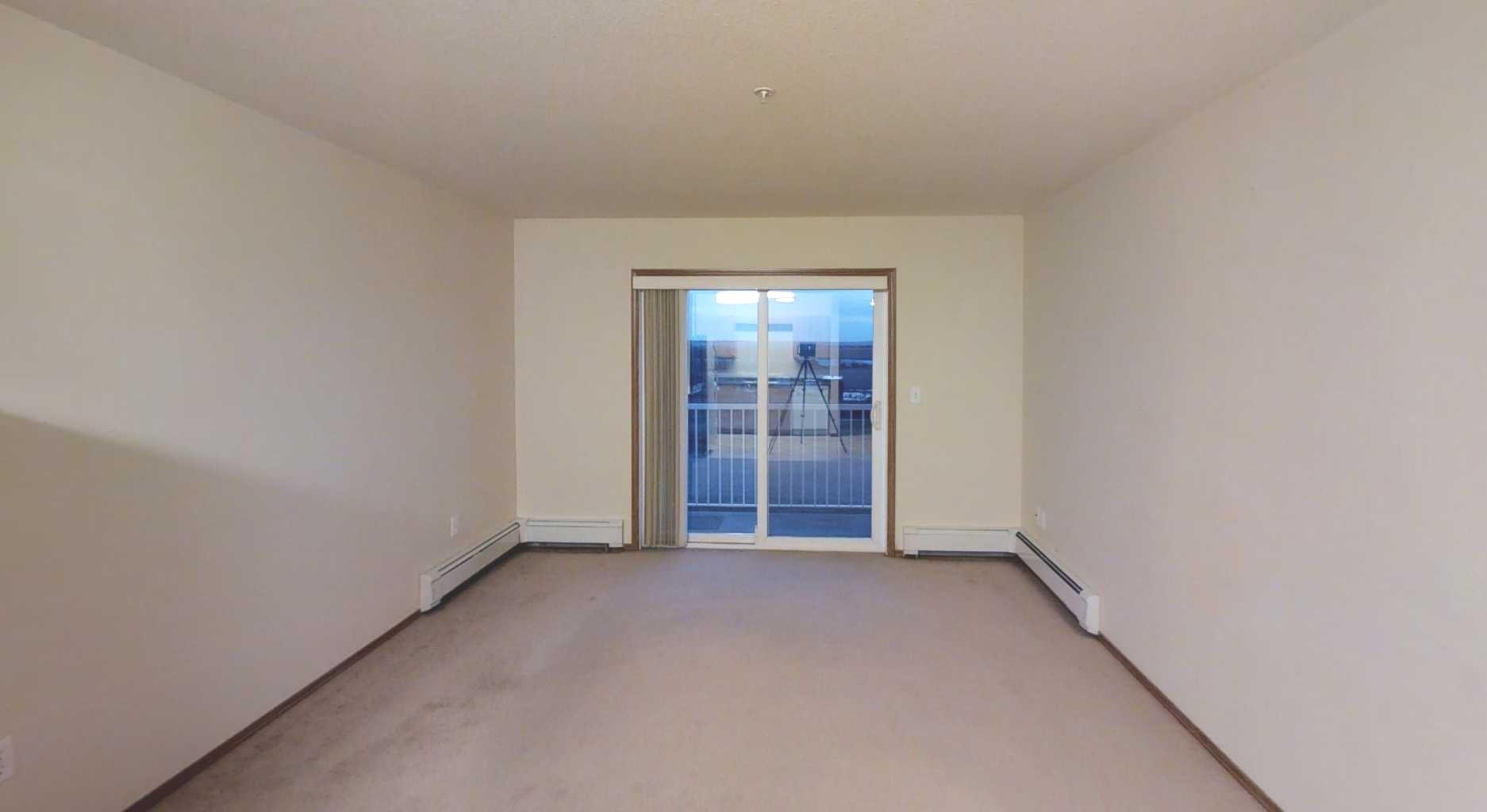 12025 Royal Oaks Drive 301