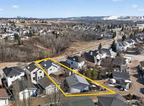 Photo of 97 Tuscany Valley View NW, Calgary, AB T3L 2E8 (MLS # A2298082)