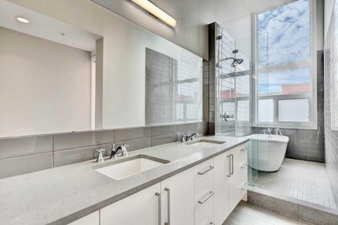 Photo of 2717 17 Street SW #208, Calgary, AB T2T 4N4 (MLS # A2317693)